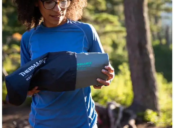 Therm-A-Rest NeoAir Topo Luxe Regular aufblasbare Isomatte Grün